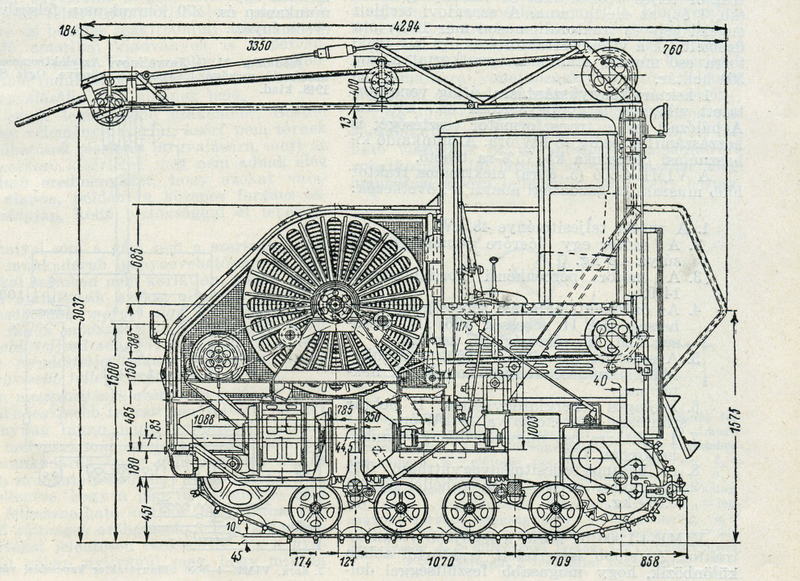Illustration for article titled Technical drawings of Soviet electric tractors